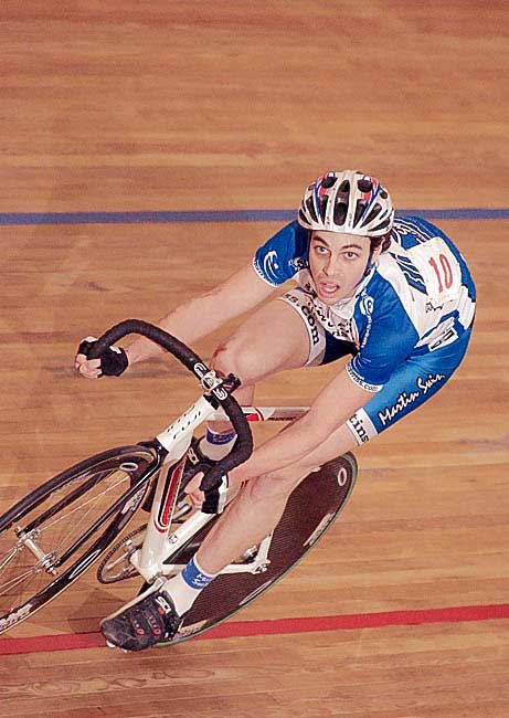 Mike Norton indoor cycling around the velodrome